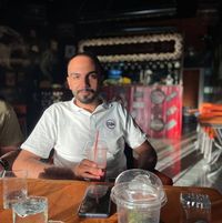 حسام حباشنة