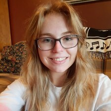 Elissa (Christian_Bookworm_Reviews)