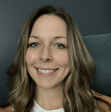 Lisa Stoltzfus
