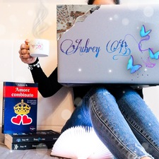 Aubrey B. - CrazyInLoveBooks