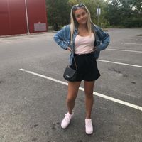 Dionne Rette