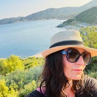 Първолета Пешева