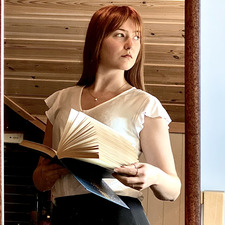 Emilie Reads