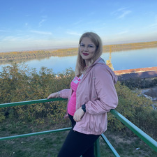 Симона Геновска 