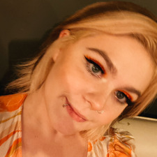 Leanna Firestone