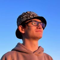 Кристиян Николов