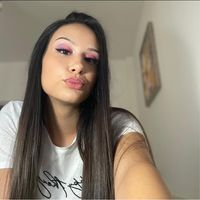 Симона Зелямова