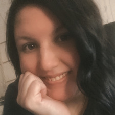 Dani B.