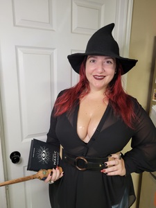 Witchy Marlaina