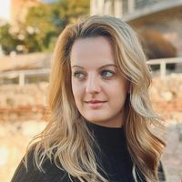 Радост Миладинова