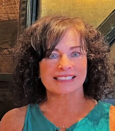 Sandi Tannen 