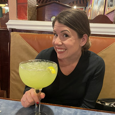 Danielle D Steinhauser