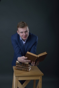 Дмитрий Савельев