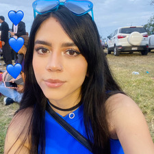 Alejandra S.