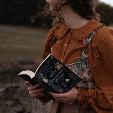 Lindsay (novelandink)