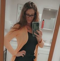Casandra Page