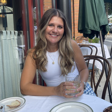 Ali Pryputniewicz