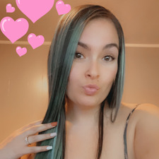 Cassandra Katzureck