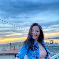 Иси Райкова