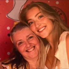 Sharon Olesen-Macleod