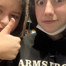 Georgë with the dot