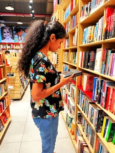 Mathi_reads