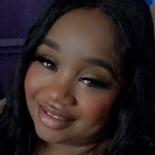 DOMINIQUE Davis