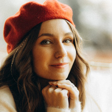 Аліна Радіон