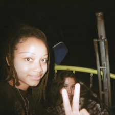 ✧･ﾟ: *✧ saffron ✧*:･ﾟ✧