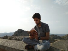 ನವೀನ್  ಮಣಿಕುಂಡಲಂ