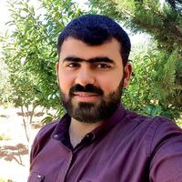 حذيفة النايف