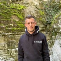 Χρήστος Μπέζας