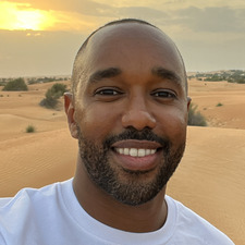 Willie Elamien
