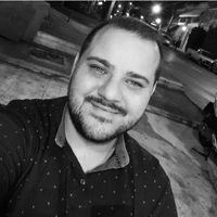 Κώστας Γραικός