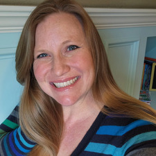 Jessica Case (explorethebookcase)