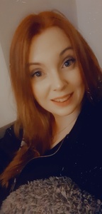 Sharnie Alishia Reads