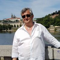 Эдуард Страздс