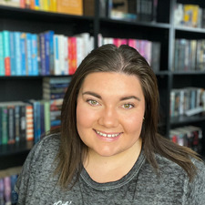 Britt (bookswithbritt)