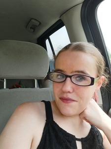 Ashley (Ash_TheBookNerd)