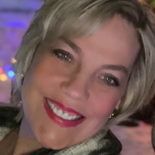 Andrea Lemon