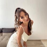 Натали Мирославова