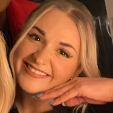 Alyssa Graff