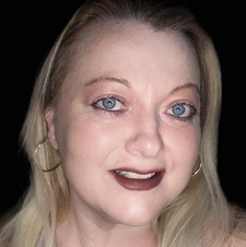 Dee Vanderveer