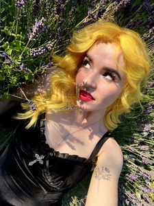 Leonie.Lavender