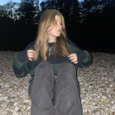 Anja ˙⋆✮