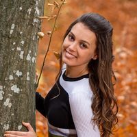 Станиела Иванова