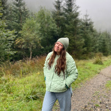 Валя Івакіна