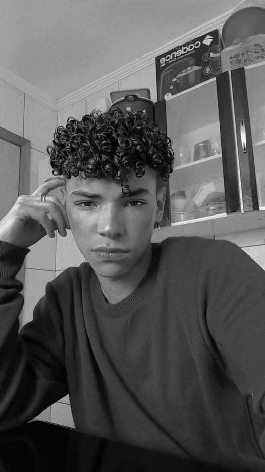 Goodreads profile picture for @vitinho