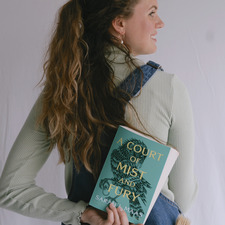 rebecca ☆ the cozy fangirl