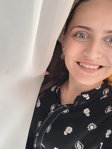 Анита Каменова 